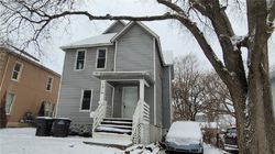 Bank Foreclosures in DES MOINES, IA
