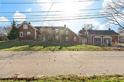 Bank Foreclosures in BARRINGTON, RI