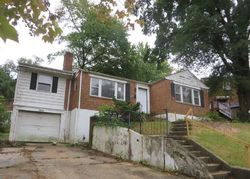 Bank Foreclosures in OXON HILL, MD