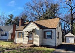 Bank Foreclosures in MANCHESTER, CT