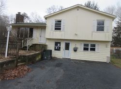 Bank Foreclosures in COVENTRY, RI