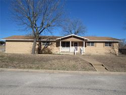 Bank Foreclosures in CLIFTON, TX