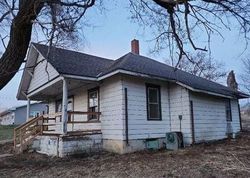 Bank Foreclosures in FILLMORE, MO