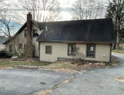 Bank Foreclosures in JEWETT CITY, CT