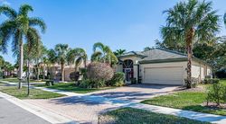 Bank Foreclosures in BOYNTON BEACH, FL