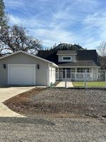 Bank Foreclosures in CLEARLAKE OAKS, CA