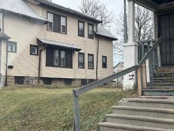 Bank Foreclosures in MILWAUKEE, WI