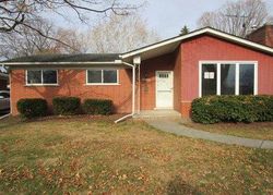 Bank Foreclosures in SAINT CLAIR SHORES, MI