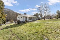 Bank Foreclosures in BLOUNTVILLE, TN