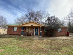 Bank Foreclosures in HUGO, OK