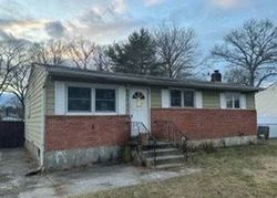 Bank Foreclosures in BRENTWOOD, NY