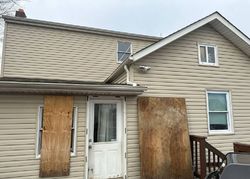 Bank Foreclosures in EAST ROCKAWAY, NY