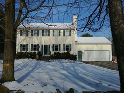 Bank Foreclosures in CHARLTON, MA