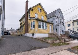 Bank Foreclosures in ELIZABETH, NJ