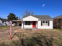 Bank Foreclosures in CHICKASHA, OK