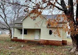 Bank Foreclosures in ALMO, KY