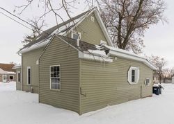 Bank Foreclosures in MORRIS, MN