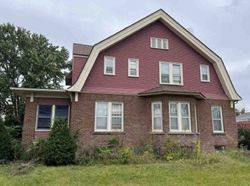 Bank Foreclosures in PRAIRIE DU CHIEN, WI