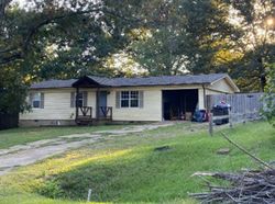 Bank Foreclosures in MOOREVILLE, MS