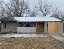 Bank Foreclosures in SEDALIA, MO