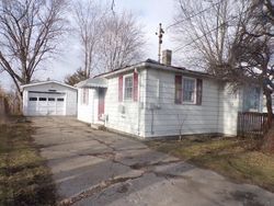 Bank Foreclosures in AUBURN, MI