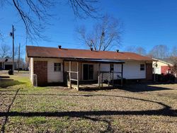 Bank Foreclosures in DANVILLE, AR