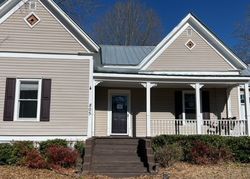Bank Foreclosures in UNION POINT, GA