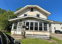 Bank Foreclosures in CANTON, OH