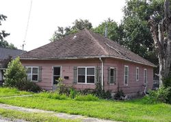 Bank Foreclosures in WEST FRANKFORT, IL
