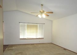 Bank Foreclosures in VALLEY CENTER, KS