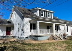 Bank Foreclosures in STANFORD, KY