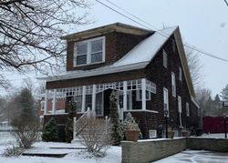 Bank Foreclosures in OSWEGO, NY