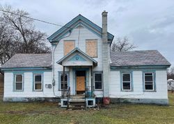 Bank Foreclosures in HUDSON FALLS, NY