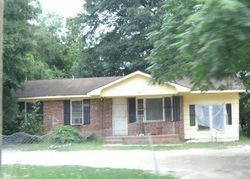 Bank Foreclosures in HOPE MILLS, NC