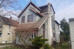 Bank Foreclosures in BARBERTON, OH