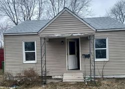 Bank Foreclosures in MOUNT VERNON, IL