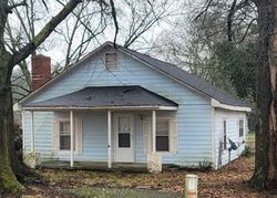 Bank Foreclosures in CARLTON, GA