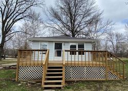 Bank Foreclosures in FREEMAN, MO