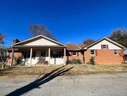 Bank Foreclosures in ESSEX, MO