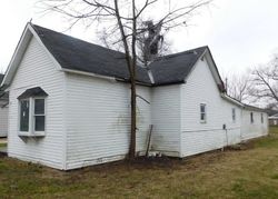 Bank Foreclosures in WINCHESTER, IN