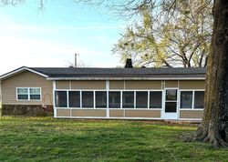 Bank Foreclosures in HENRYETTA, OK