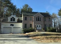 Bank Foreclosures in HOLBROOK, MA