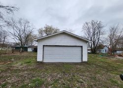 Bank Foreclosures in BUCKNER, IL