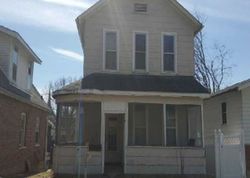 Bank Foreclosures in FORT MADISON, IA