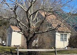 Bank Foreclosures in EAST HAMPTON, NY