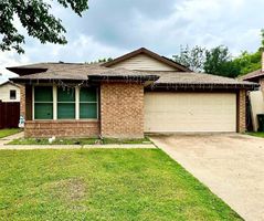 Bank Foreclosures in ARLINGTON, TX