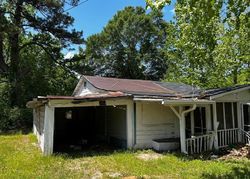 Bank Foreclosures in SHEPHERD, TX