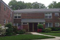 Bank Foreclosures in ROSLYN HEIGHTS, NY