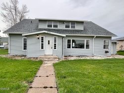 Bank Foreclosures in UNDERWOOD, ND