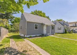 Bank Foreclosures in HADDON HEIGHTS, NJ